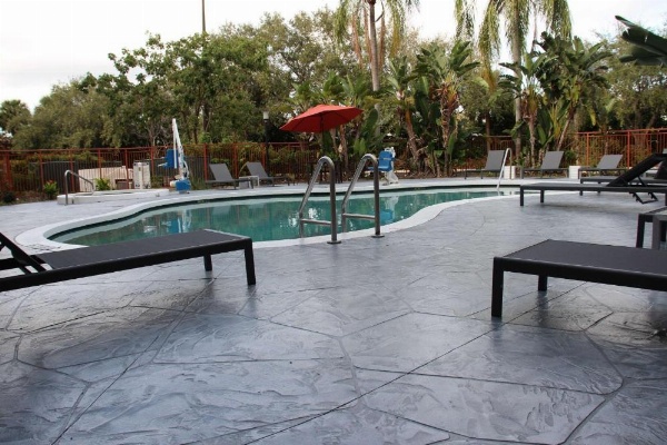 Boca Suites Deerfield Beach, SureStay Collection by BW image 16